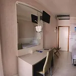 Record Hotel 3*