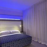 Record Hotel 3*