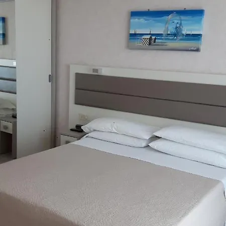 Record Otel 3*