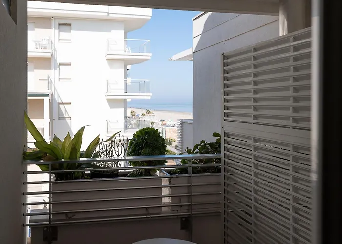 Hotell Record 3*